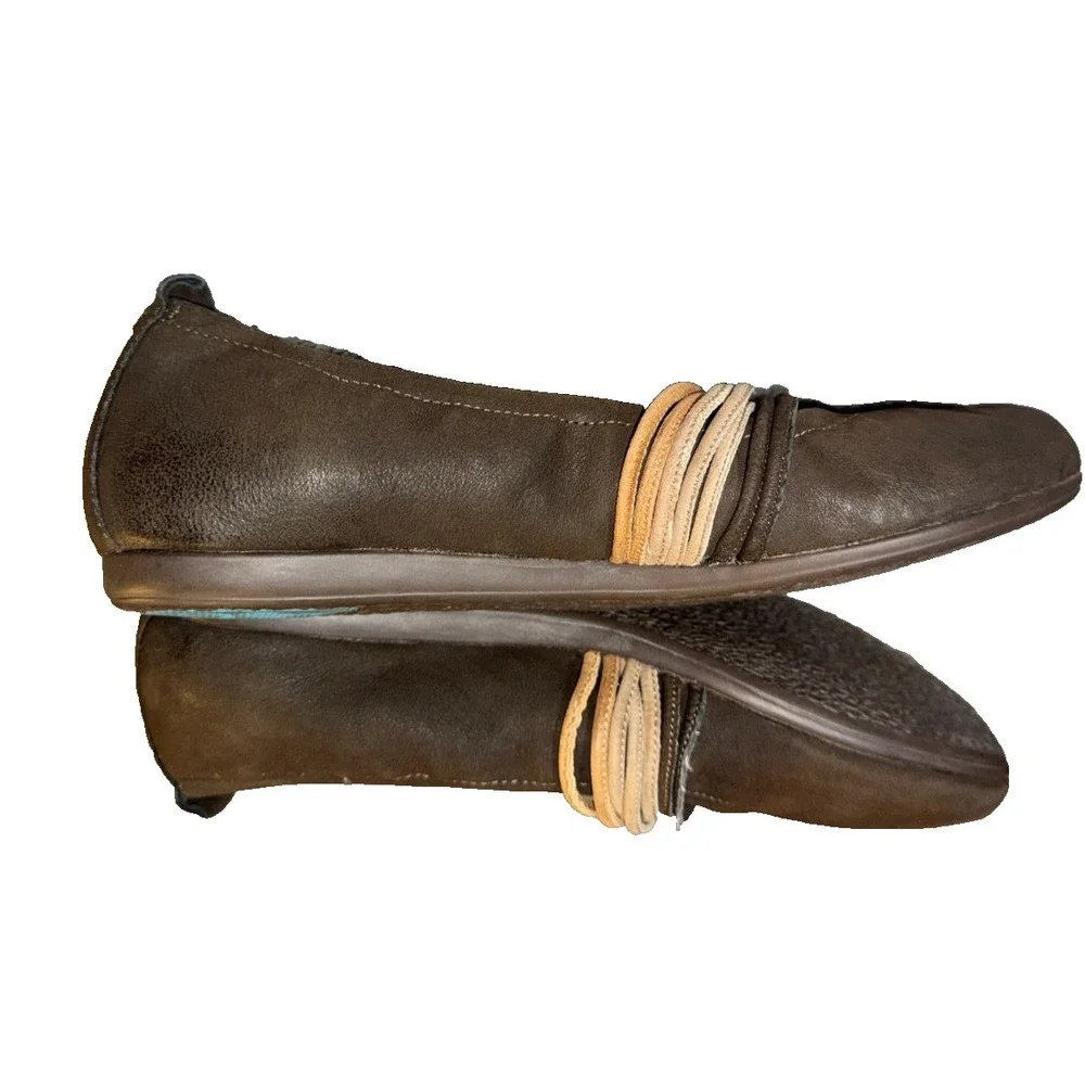 OTBT Park City Dark Brown Leather Mary Janes Ballet Flats Women Size 8 comfort - Picture 4 of 9